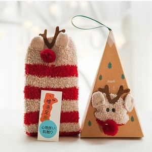 COZY REINDEER SOCKS